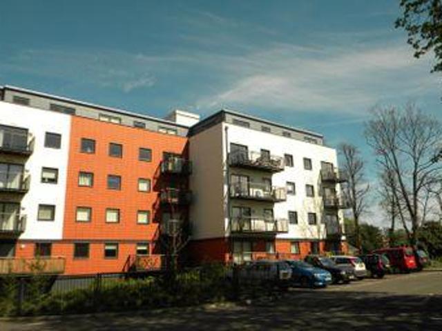 House for rent in Epsom, Surrey