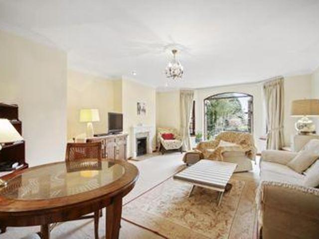House for rent in Blackhills, Surrey