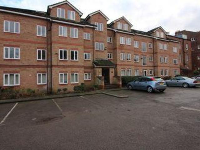 House for rent in Green Close, Warwickshire
