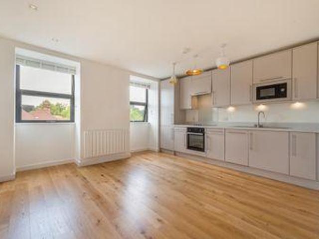 House for rent in Fole, Surrey