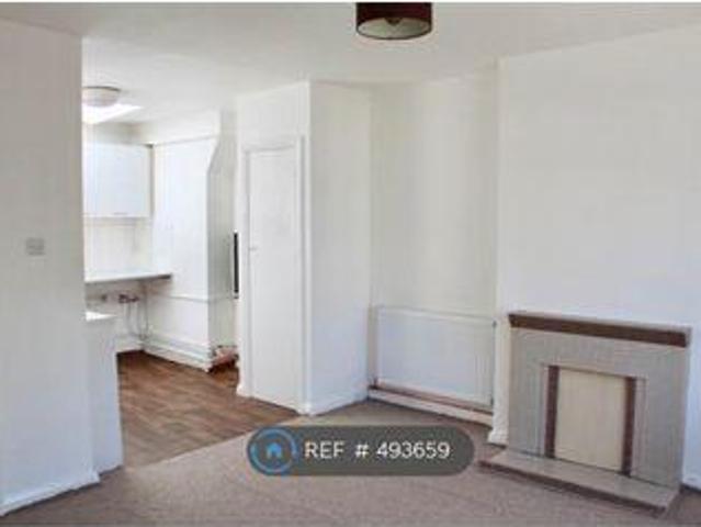 House for rent in Bromley Green, Ashford
