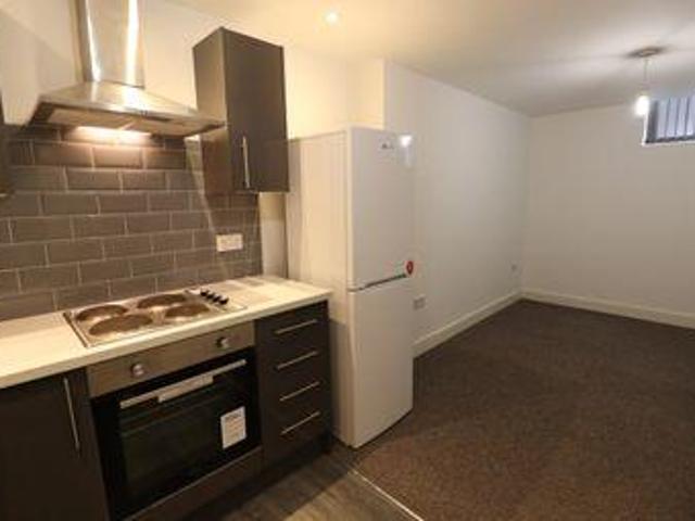 House for rent in Halifax, West Yorkshire