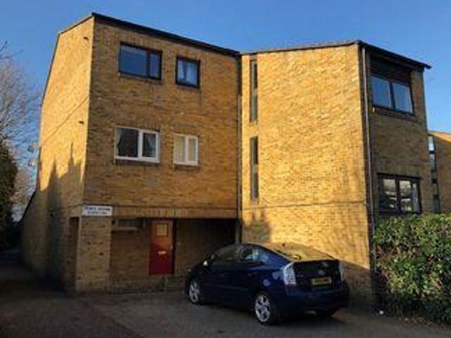 House for rent in Uxbridge, Greater London