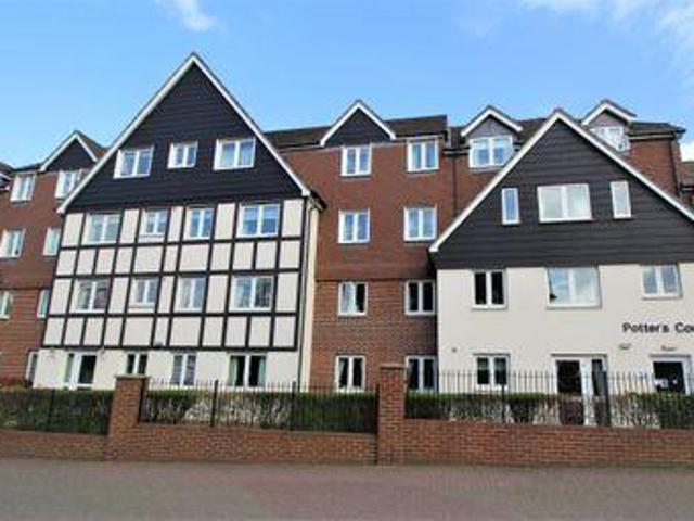 House for rent in Potters Bar, Hertfordshire