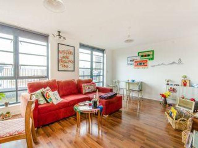 House for rent in Lyons, Greater London