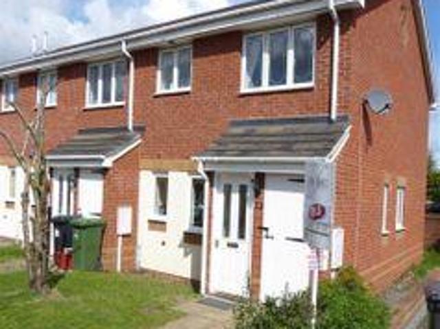 House for rent in Green Close, Warwickshire