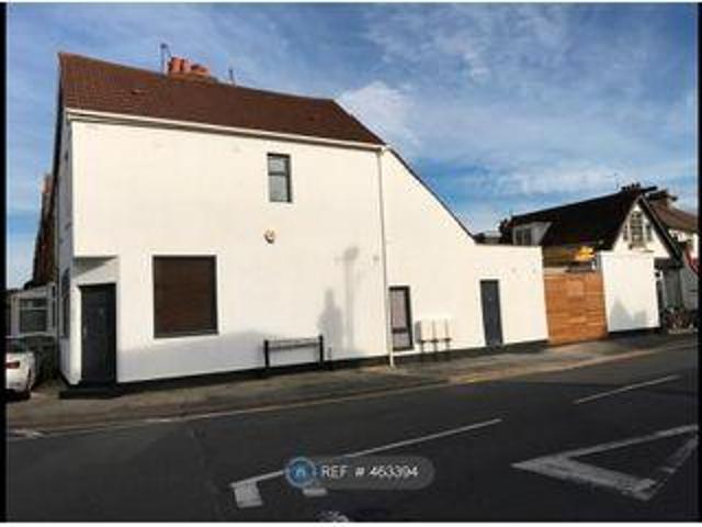 House for rent in Blackhills, Surrey