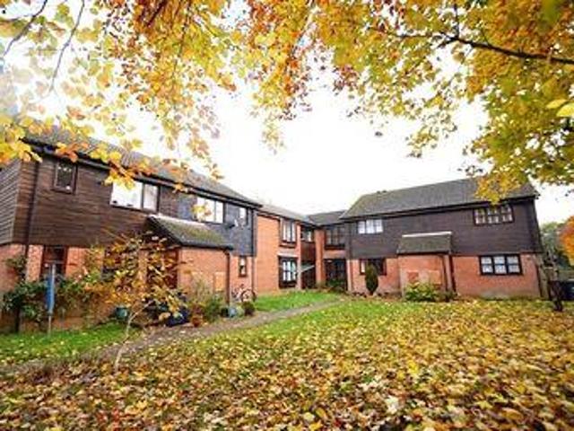House for rent in Fole, Surrey