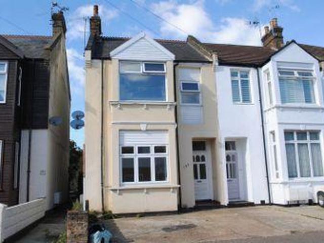 House for rent in Alton Barnes, Essex