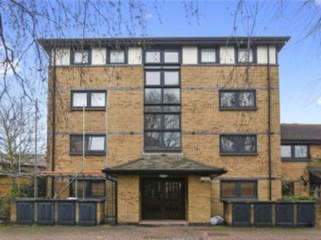 House for rent in Lyons, Greater London