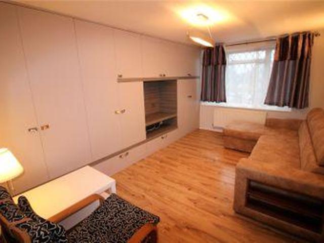 House for rent in Northolt, Greater London