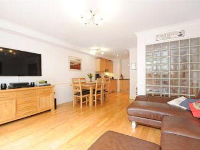 House for rent in Brentford End, Greater London