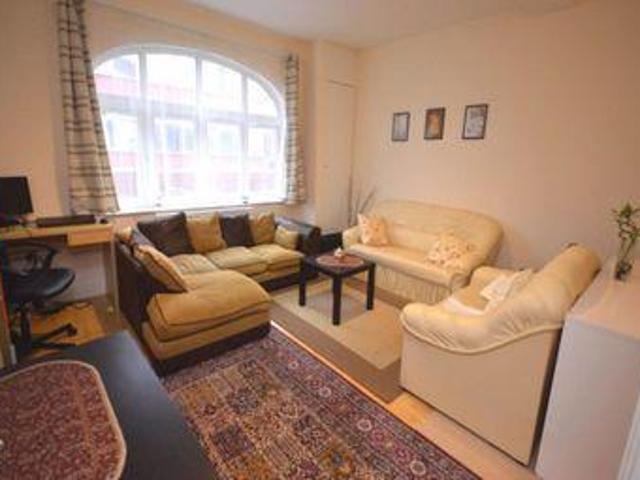 House for rent in Kingston Upon Thames, Greater London