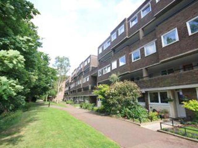 House for rent in Brentford End, Greater London