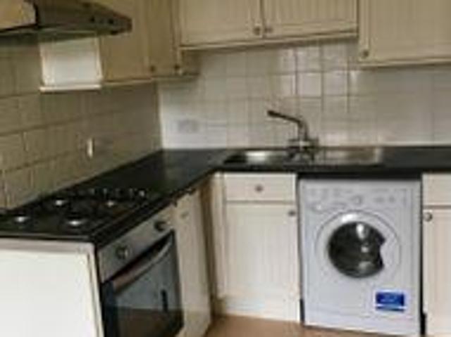 House for rent in Fole, Surrey