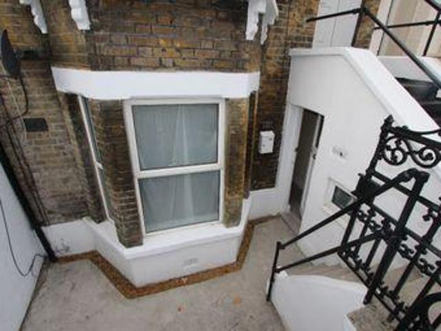 House for rent in Lyons, Greater London