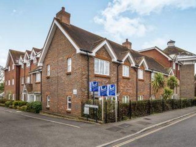 House for rent in Perryfields, West Sussex