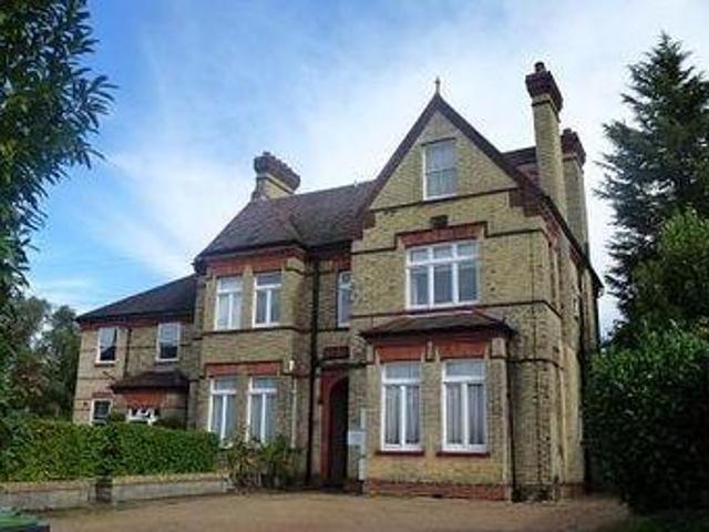 House for rent in Bromley Green, Ashford