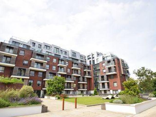House for rent in Edgware, Greater London