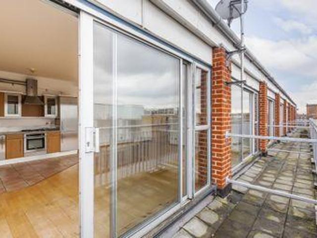 House for rent in Lyons, Greater London