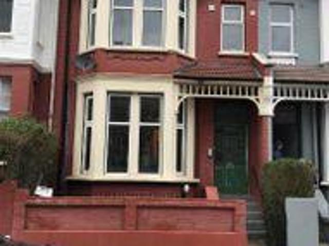 House for rent in Lyons, Greater London