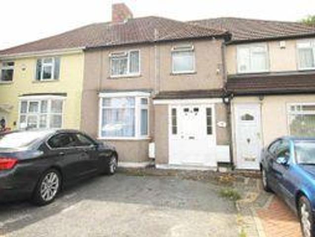 House for rent in Northolt, Greater London
