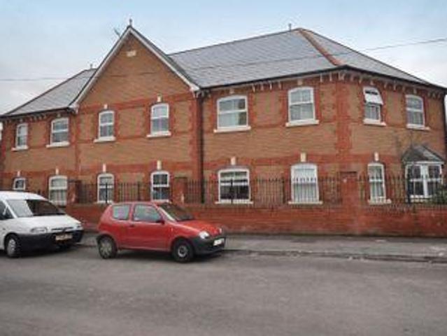 House for rent in Rumwell, Somerset