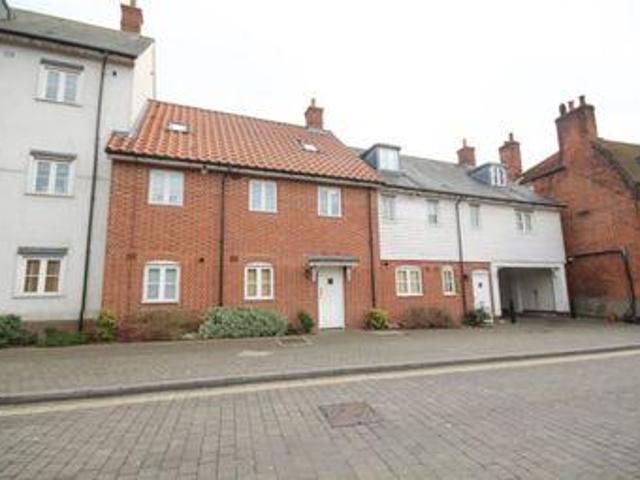 House for rent in Navestock Side