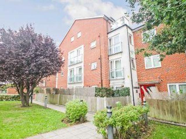 House for rent in Northolt, Greater London