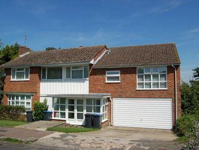 House for rent in Perryfields, West Sussex