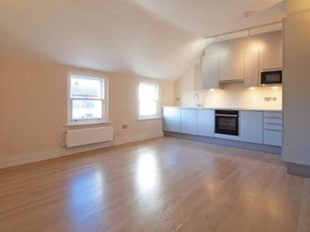 House for rent in Kingston Upon Thames, Greater London