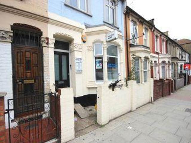 House for rent in Lyons, Greater London