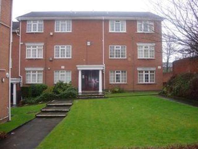 House for rent in Calderstones