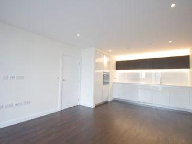 House for rent in Brentford End, Greater London