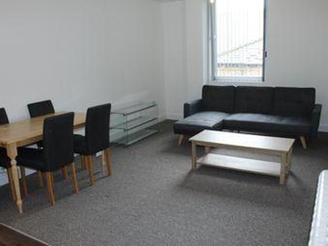 House for rent in Halifax, West Yorkshire