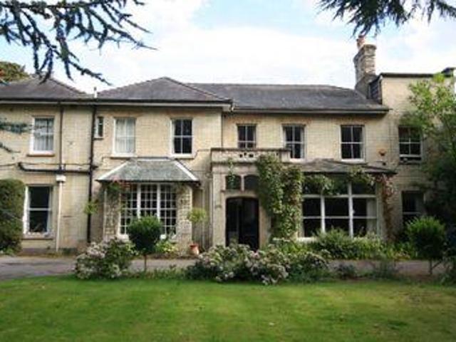 House for rent in Kingston Upon Thames, Greater London