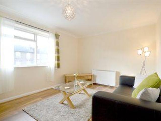 House for rent in Surrey