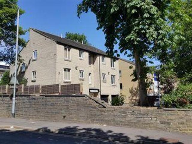 House for rent in Halifax, West Yorkshire