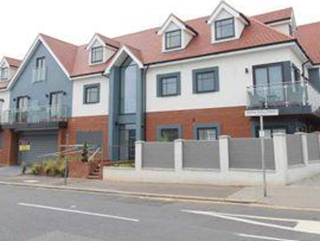 House for rent in Alton Barnes, Essex