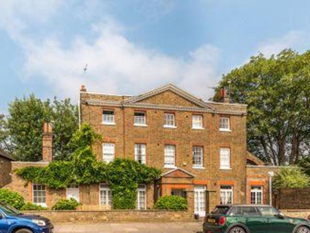House for rent in Twickenham, Greater London