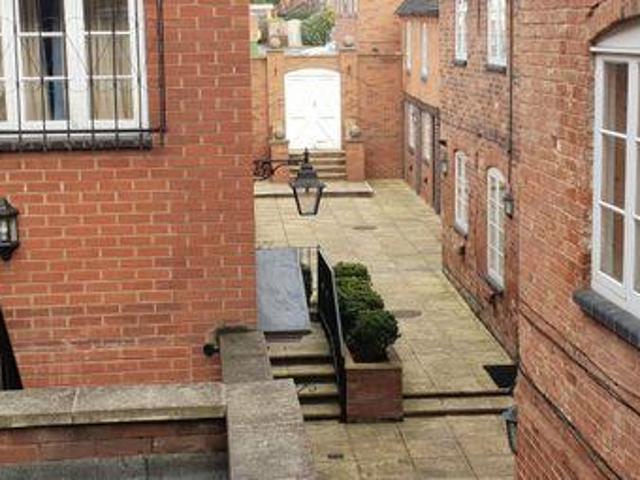 House for rent in Gun Hill, Warwickshire