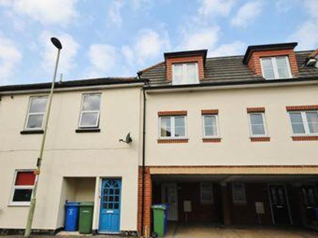 House for rent in Farnborough, Hampshire