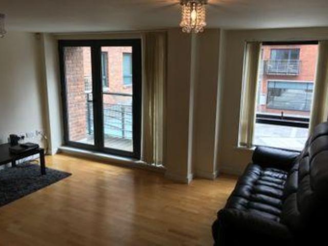 House for rent in Calderstones