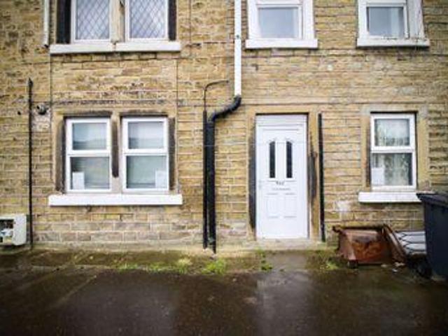 House for rent in Huddersfield, West Yorkshire