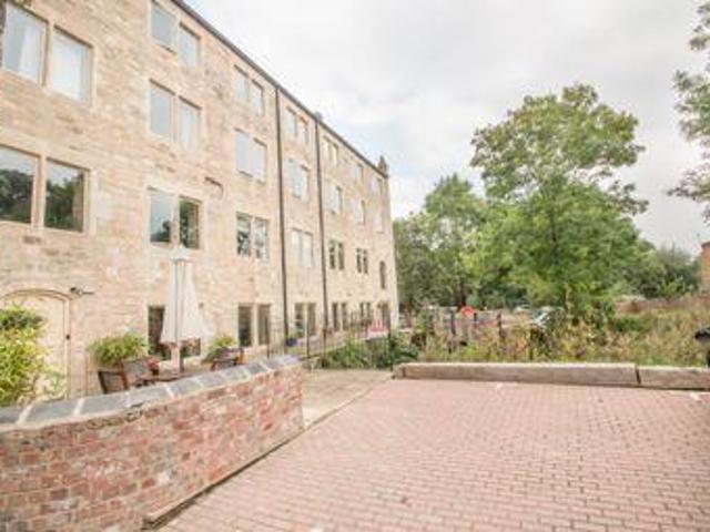 House for rent in Stonehouse, School House