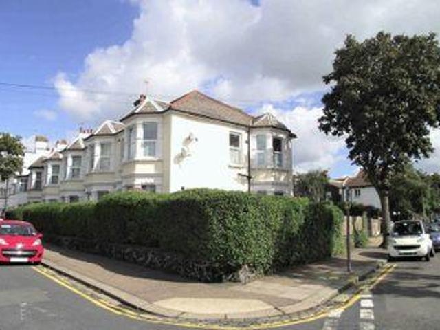 House for rent in Alton Barnes, Essex