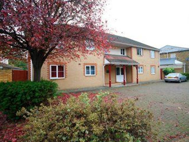 House for rent in London Borough of Hounslow, Greater London