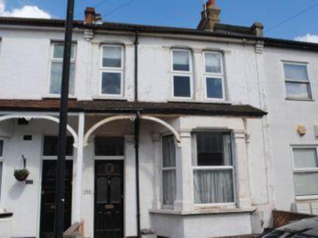 House for rent in Alton Barnes, Essex