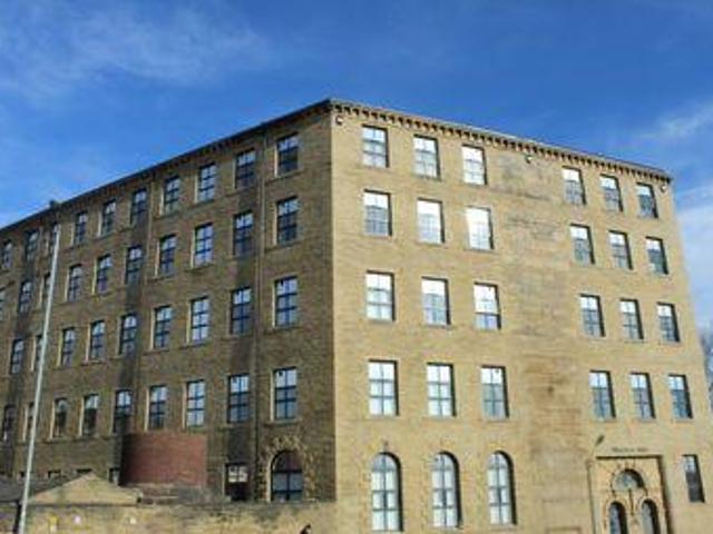 House for rent in Halifax, West Yorkshire