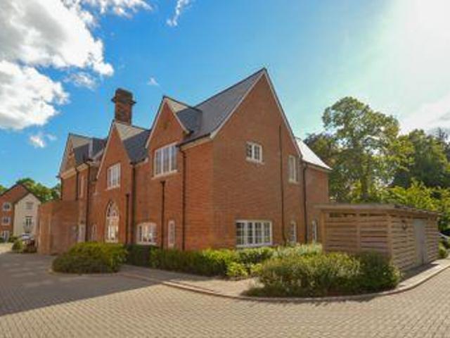 House for rent in Littlecote, West Sussex
